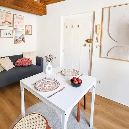 아파트 Cosy Au Coeur Du Centre-ville *