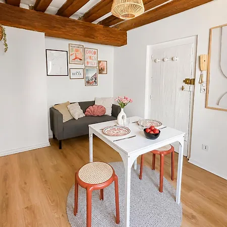 아파트 Cosy Au Coeur Du Centre-ville *